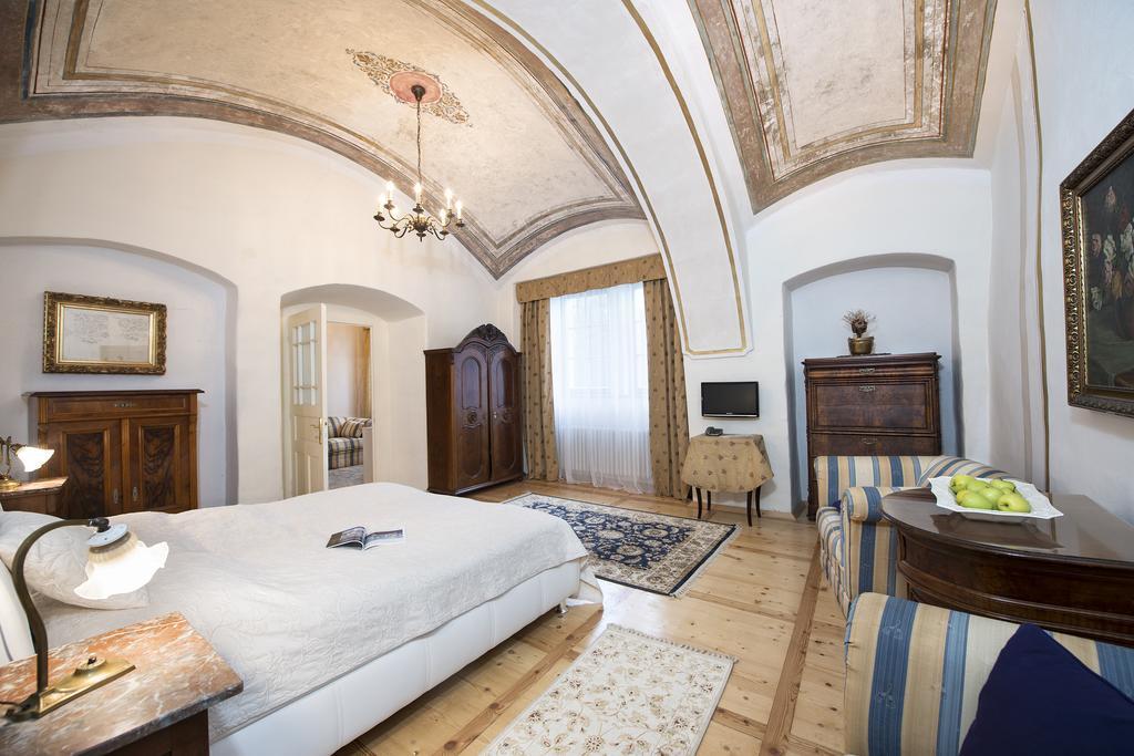 Chateau Grandcastle Liptovský Hrádok Exterior foto